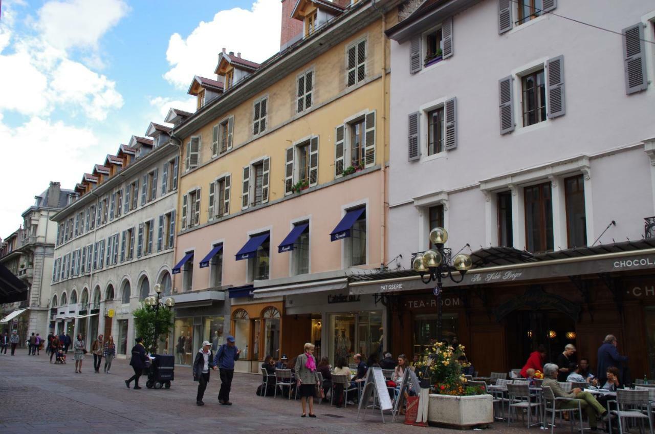 Guest Vip Annecy Lake Exterior photo